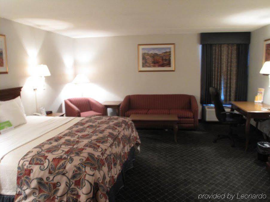 La Quinta Inn By Wyndham Binghamton - Johnson City Екстер'єр фото